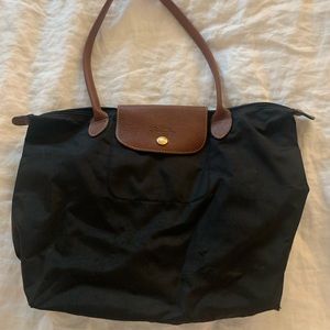 Medium black LONGCHAMP , LE PLIAGE